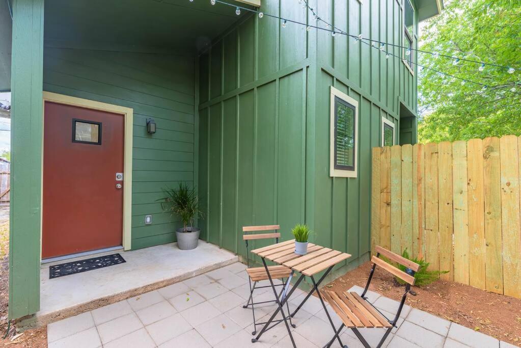 Secret Garden Apartment Сан Антонио Екстериор снимка